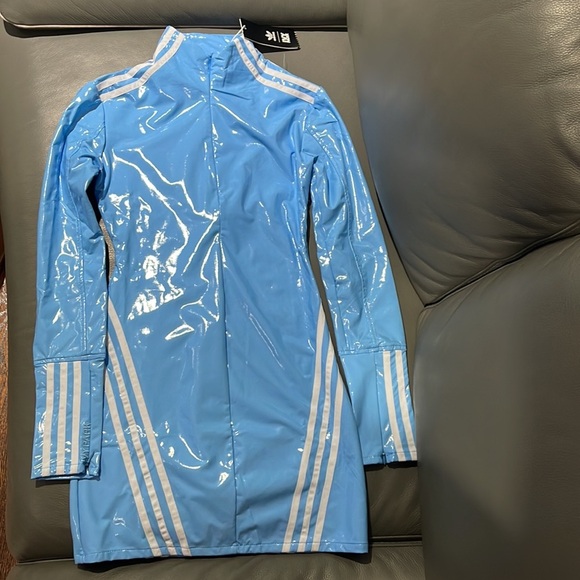 IVP Latex Dress - Picture 4 of 4